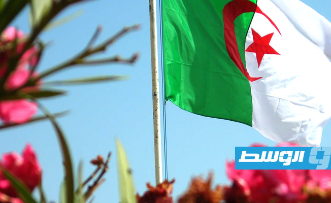 مشروع قانون جديد في الجزائر يشدّد المراقبة على وسائل الإعلام.. التصويت الخميس