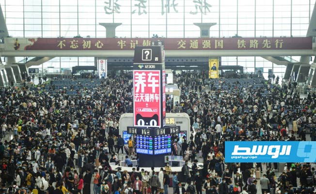 ملايين الصينيين يسافرون خلال عيد العمال في مشهد يذكر بما قبل «كوفيد»