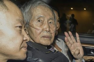 رئيس البيرو الأسبق ألبرتو فوجيموري يخرج من السجن