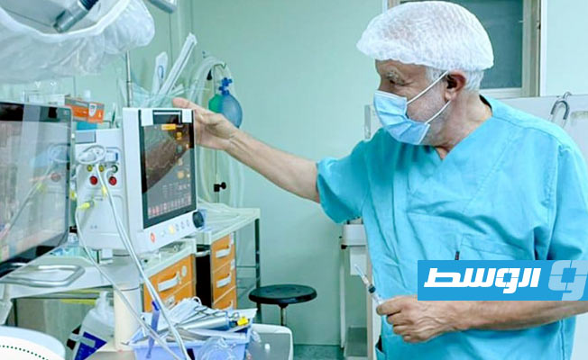 جانب من علاج المصابين نتيجة استعمال أدوات الذبح، 9 يوليو 2022. (مركز مصراتة الطبي)