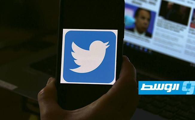 اختراق حسابات مشاهير وسياسيين على «تويتر»
