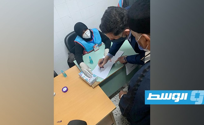 فائز السراج يدلي بصوته في انتخابات بلدية طرابلس المركز، 6 فبراير 2021. (اللجنة المركزية لانتخابات المجالس المحلية)