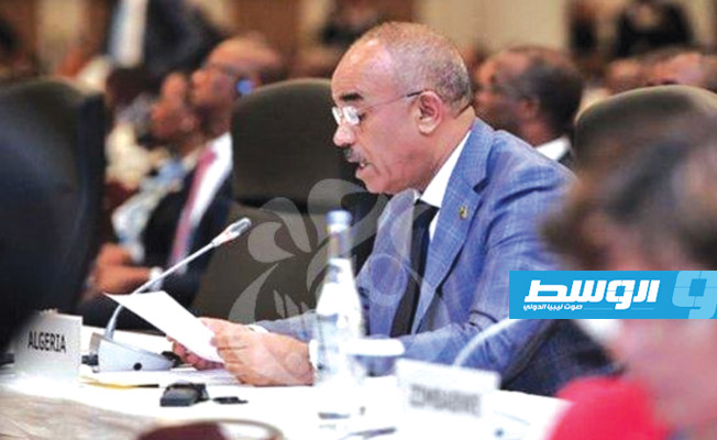 رئيس الحكومة الجزائرية: دعم جهود الاستقرار في ليبيا فرضته تهديدات بالمنطقة