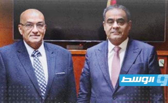 حكومة الدبيبة: ربط مطارات الجنوب بالخطوط الدولية محور نقاش بين وزير المواصلات ومسؤول مصري