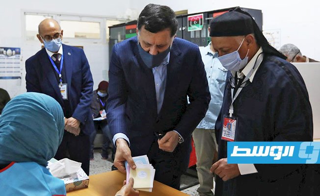 فائز السراج يدلي بصوته في انتخابات بلدية طرابلس المركز، 6 فبراير 2021. (المكتب الإعلامي لرئيس المجلس الرئاسي)