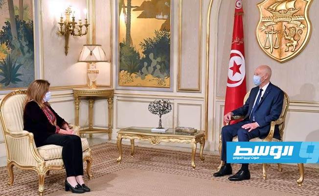 جريدة «الوسط»: بعد ماراثون تمهيدي.. الملف الليبي الرحال يحط أخيرا في تونس