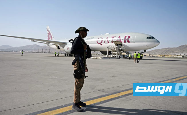 «طالبان» تحث شركات الطيران على استئناف رحلاتها إلى كابل
