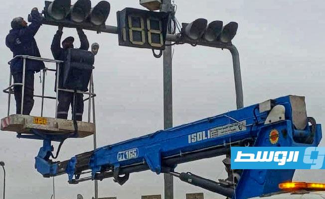 من أعمال إزالة الإشارة الضوئية البيفي، 4 مارس 2023. (مديرية أمن طرابلس)