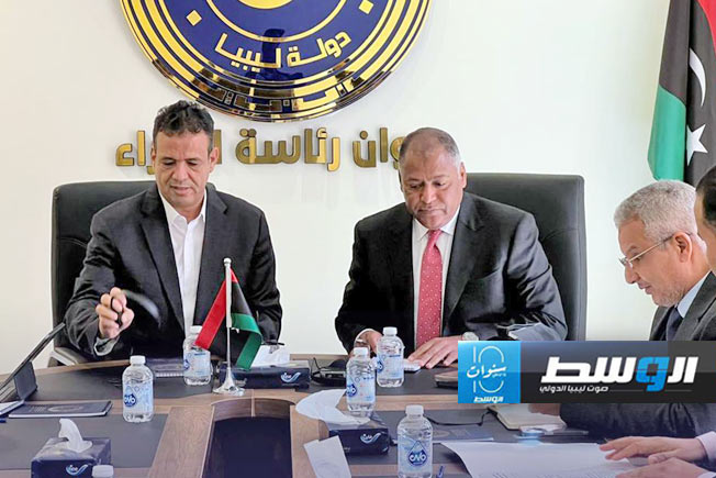 أبوجناح يبحث مع خبراء من البنك الدولي دعم القطاع الصحي الليبي