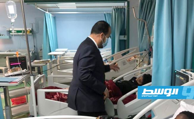 وزير الصحة يتعهد بحلحلة المشاكل الإدارية وتوفير احتياجات مستشفى الأطفال في بنغازي