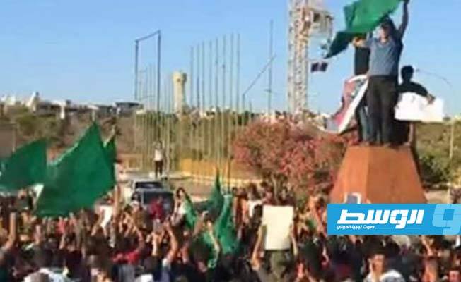 Demonstrations led by supporters of former Gaddafi regime held in Bani Walid, Sirte and Ghat