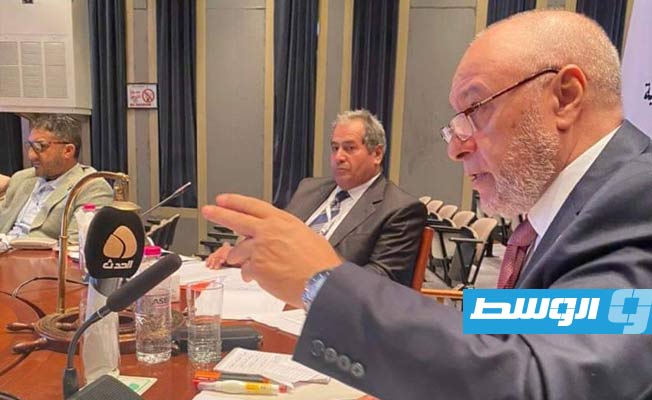 جانب من الاجتماع الثاني لوزارة التربية والتعليم بالحكومة المكلفة من مجلس النواب في مدينة بنغازي (صفحة أخبار وزارات الحكومة على فيسبوك)