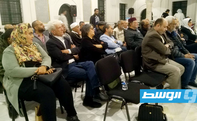 جانب من حضور جلسة حوارية مع الصحفي محمود البوسيفي، في ليالي المدينة، طرابلس، 29 مارس2023 (بوابة الوسط)