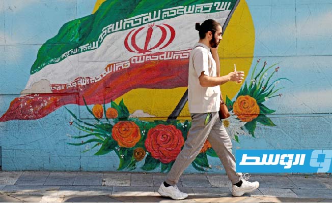المعارض موسوي يدعو لتغيير جذري في النظام السياسي بإيران