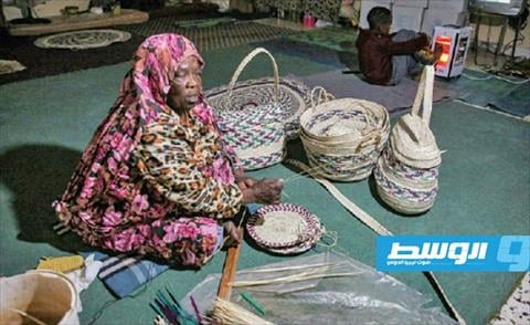 صناعة «السعفيات» تعين الليبيين على مواجهة الأعباء الاقتصادية