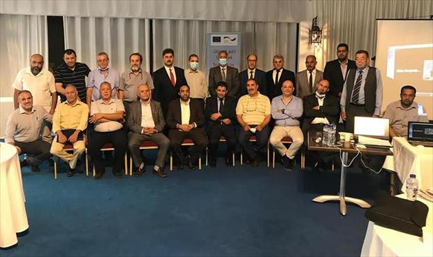 13 عميد بلدية ليبية يتدربون في تونس على «القيادة المحلية»