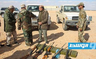 منطقة طبرق العسكرية تحبط تهريب 21 صندوق ترامادول وأسلحة وذخيرة