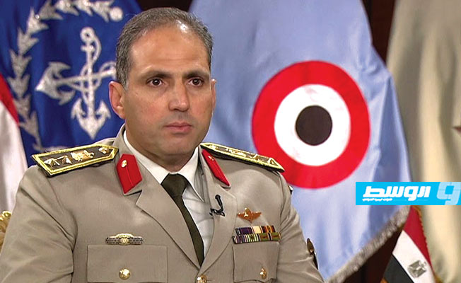 الناطق العسكري المصري: سقوط طائرة أثناء طلعة تدريبية ونجاة الطيار