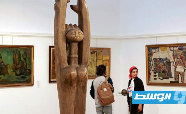 العراق يدشن معرضا لأعمال فنية مستعادة