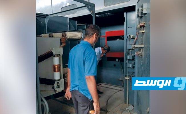 شركة الكهرباء تعلن شحن محول قدرة جديد سعة 20 ميغا بمحطة مطار طرابلس