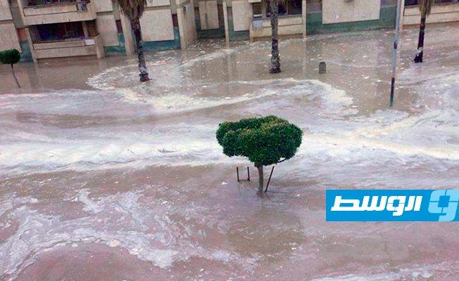 غرق منطقة عمارات الضواحي بالعاصمة طرابلس جراء الأمطار الغزيرة، 15 سبتمبر 2020. (الإنترنت)