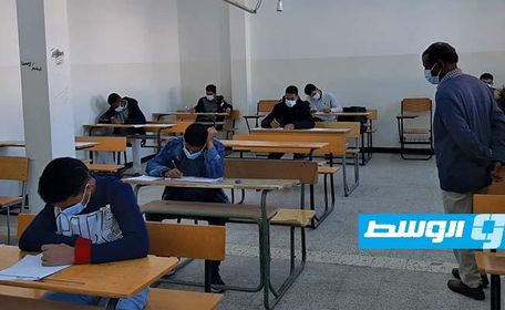 طلاب الثانوية في اليوم الأخيرة من الامتحانات, 18 نوفمبر 2020. (تعليم الوفاق)
