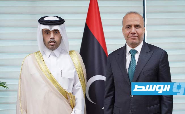 اللافي والسفير القطري خلال لقاء في العاصمة طرابلس، 5 سبتمبر 2022. (المجلس الرئاسي)