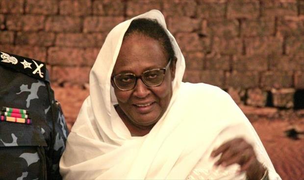 أسماء عبدالله.. أول امرأة تتسلم وزارة الخارجية في السودان