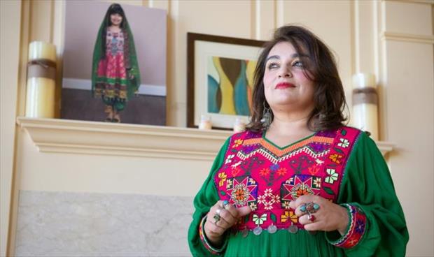 الفساتين الملونة «وجها للثقافة» الأفغانية