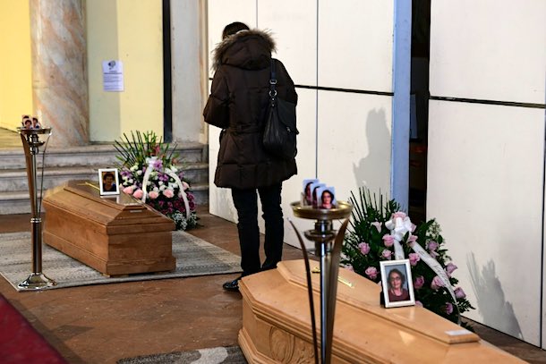 إيطاليا تسجل أسوأ حصيلة يومية في وفيات «كورونا» بـ«ألف حالة»