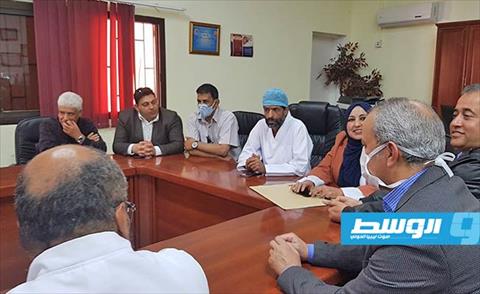بالصور.. «صحة الموقتة» تحتفل بانتهاء الحجر الصحي للعناصر الطبية بمستشفي الكويفية بنغازي