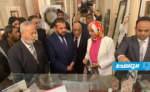 افتتاح معرض الخط العربي والزخرفة الإسلامية بقصر الخلد (فيسبوك)