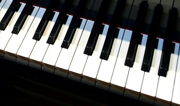 اتهام نيوزيلندا بالتخريب بعد نزع مفاتيح بيانو قديم