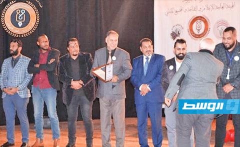انطلاق مهرجان الكرامة المسرحي في بنغازي (فيسبوك)