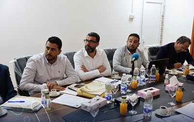 رئيس حكومة الوحدة الوطنية الموقتة عبدالحميد الدبيبة يجتمع مع رئيس الديوان خالد شكشك، 21 مايو 2023 (حكومة الوحدة)