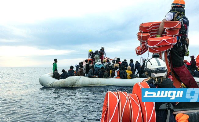 إنقاذ أكثر من 90 مهاجرًا قبالة سواحل ليبيا