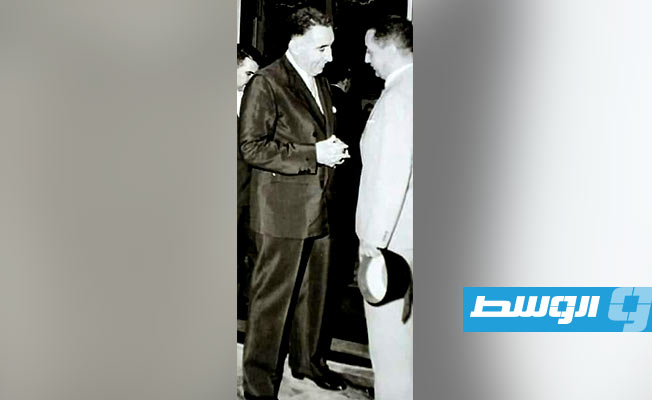 مع رئيس الوزراء محمود المنتصر