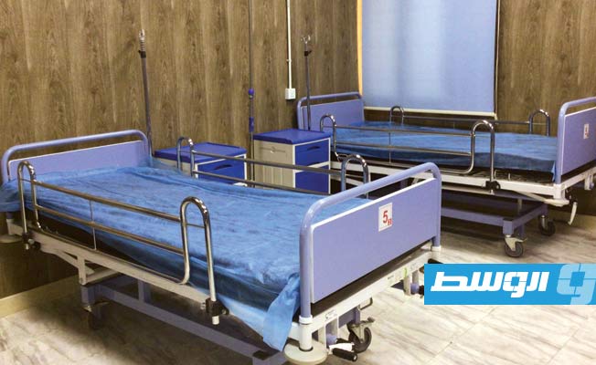 من افتتاح الزناتي قسم النساء والولادة بمستشفى المقريف بأجدابيا، 11 مايو 2021. (تصوير: صلاح ناصف)