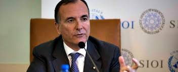وزير خارجية إيطاليا السابق يطالب روما وباريس بالعمل لإيجاد «اتفاق مشترك» حول الأزمة الليبية