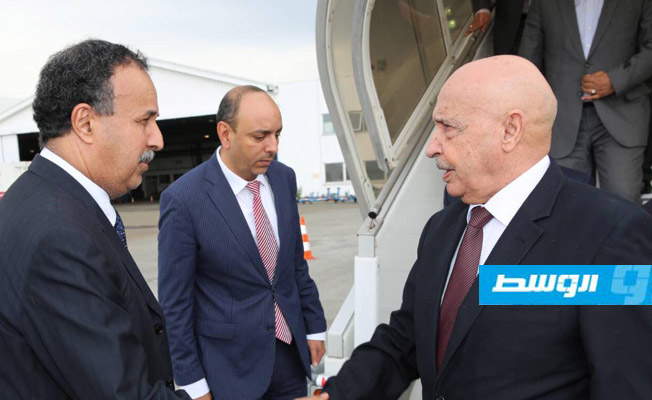 عقيلة صالح يصل إلى باريس للمشاركة في اجتماع رفيع المستوى حول ليبيا