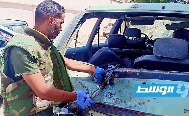 إدارة الهندسة العسكرية تنتشل مخالفات الحرب جراء الأحداث الأخيرة في طرابلس (صفحة رئاسة الأركان العامة للجيش الليبي على فيسبوك)