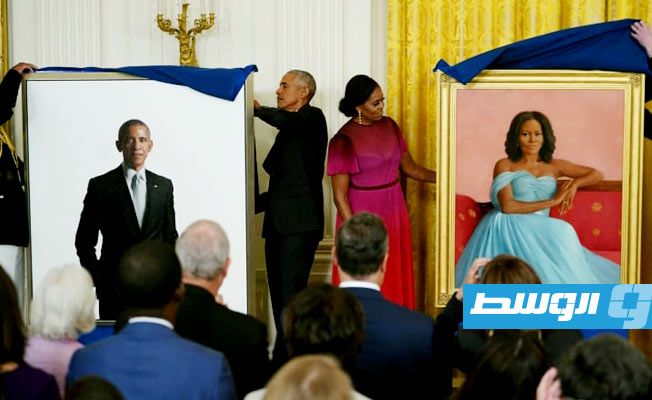 تدشين لوحتي أوباما وزوجته في البيت الأبيض