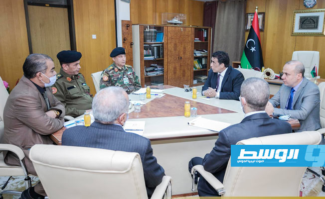 «الرئاسي» يعقد اجتماعه الأول بصفة القائد الأعلى للجيش