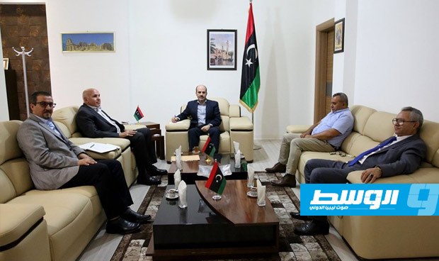 عماري يحيي يبحث مع الهيئة البرقاوية جهود رأب الصدع والمصالحة الوطنية بين الليبيين
