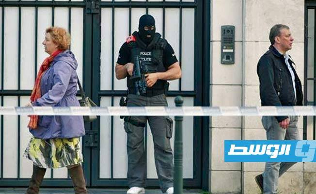 بلجيكا: محاكمة 14 شخصا يشتبه بتواطئهم في اعتداءات 2015 بباريس