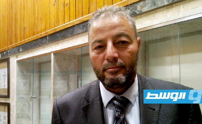 محمد السويحلي مدير مكتب الخدمات البريدية طرابلس (بوابة الوسط)
