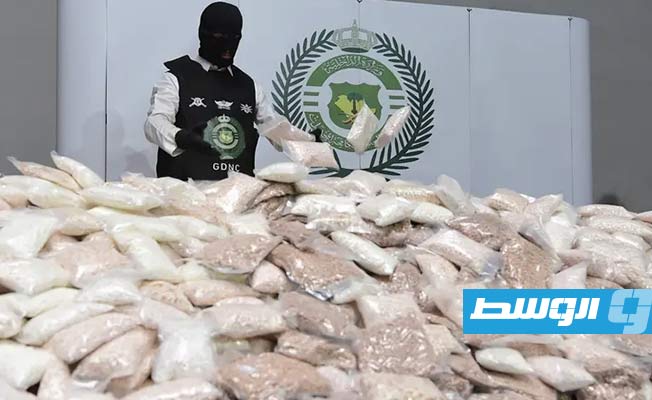 بالصور: «أكبر محاولة تهريب» للمخدرات.. السعودية تضبط 47 مليون حبة «إمفيتامين» داخل شحنة طحين
