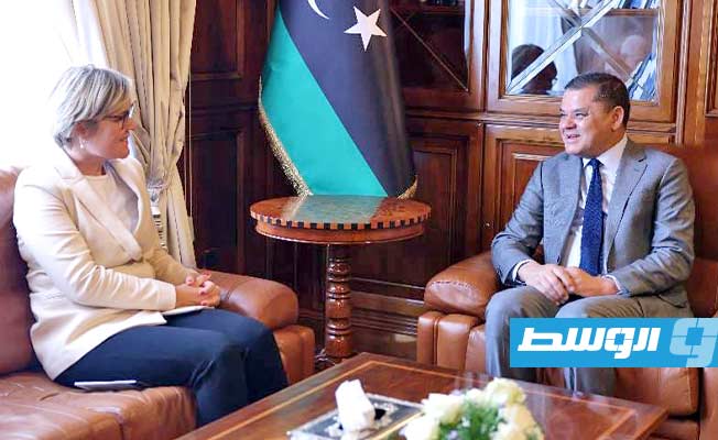السفيرة البريطانية تطلع الدبيبة على مشاوراتها مع الأطراف الليبية والدولية حول الوضع السياسي في ليبيا