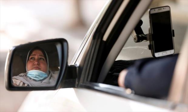 نائلة أبوجبة أول سائقة سيارة أجرة مخصصة للنساء في غزة