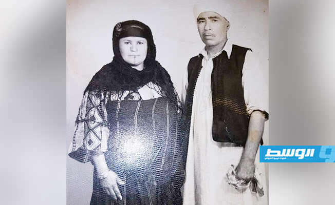 الشاعر جعفر الحبوني وزوجته مقبوله حمد